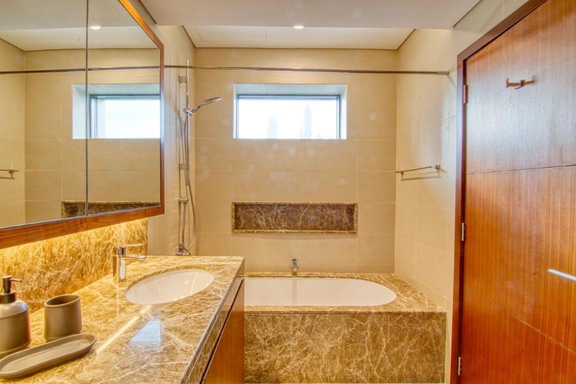 Apartment The Smart Concierge - Vida The Hills Dubai