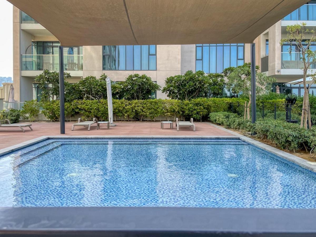 The Smart Concierge - Vida The Hills Apartment